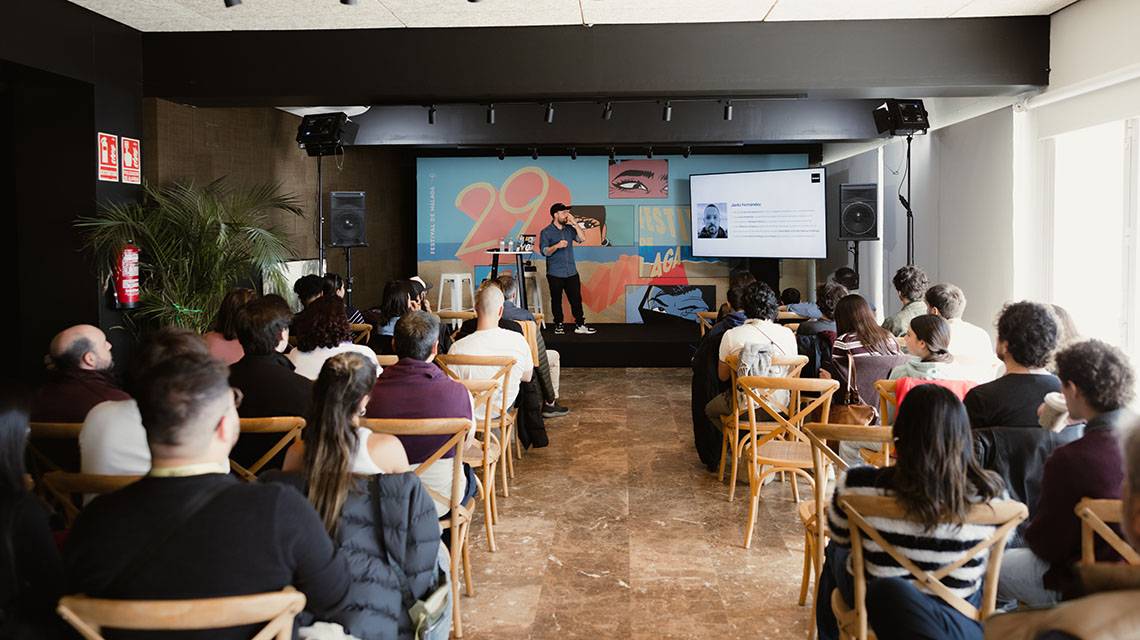 Las familias se reúnen para descubrir el futuro del audiovisual